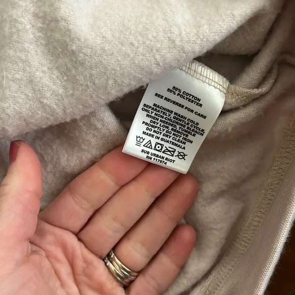 Favorite Daughter Sweatshirt by Erin & Sara for Sub_urban Riot EUC Medium - Picture 12 of 16